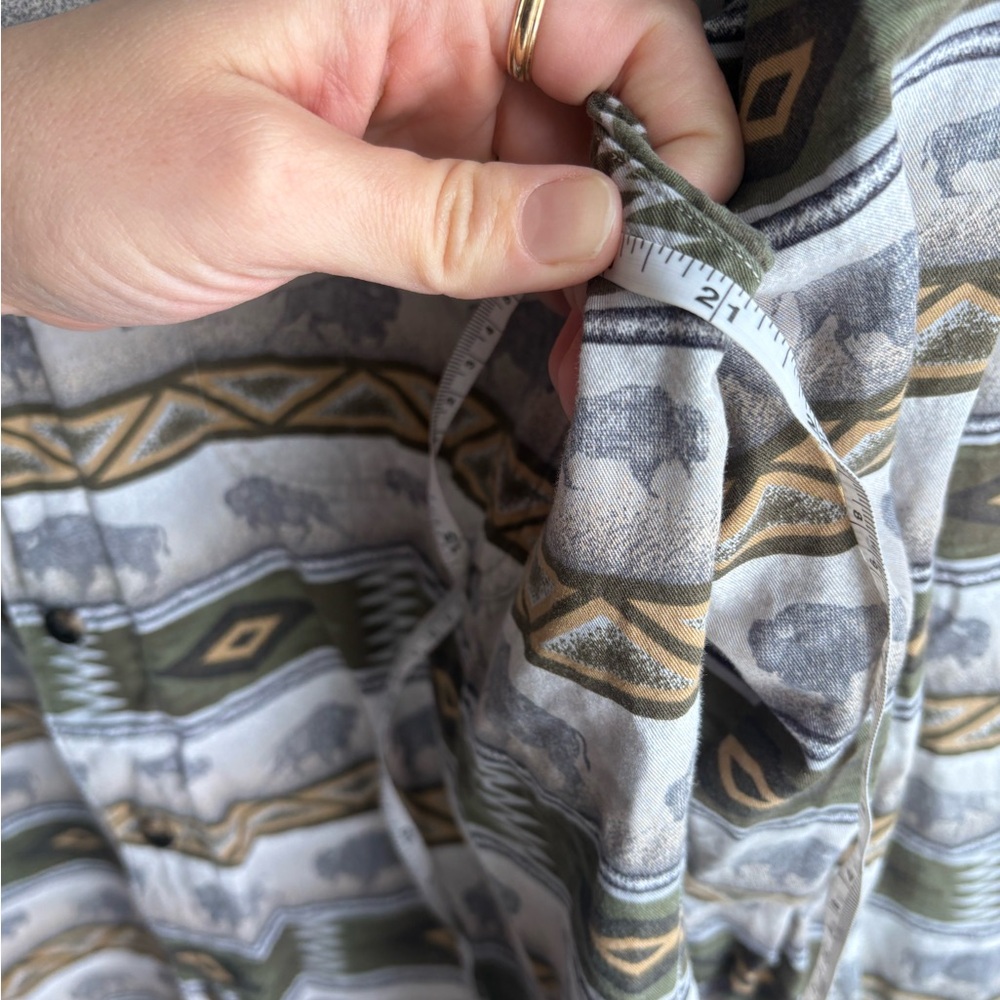 Roundtree & Yorke Buffalo Print Shirt in Green and Tan - Picture 8 of 8